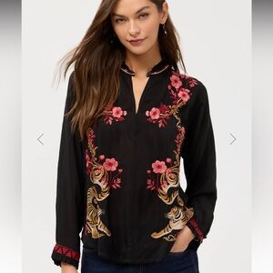 Johnny Was Simone Blouse Black size Small